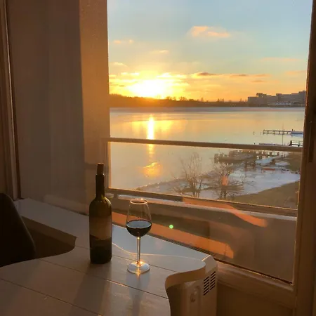 Apartment Strandbude 44 *